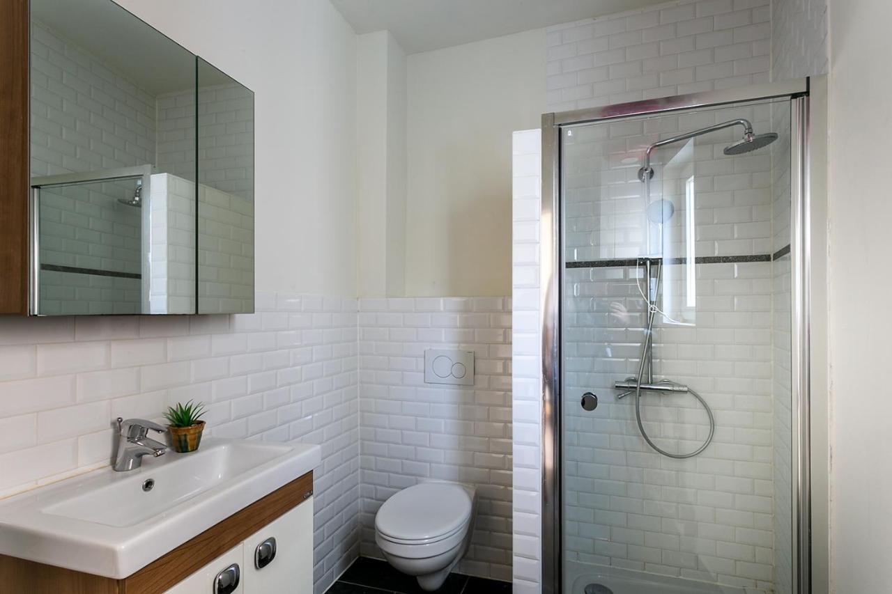 Nice Furnished Aaa- Location